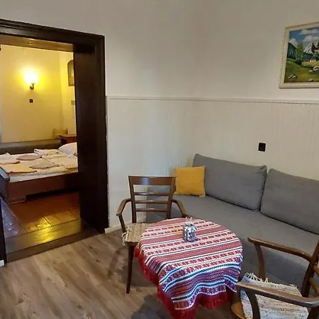 Bed & Breakfast Kazmer Szallas - *