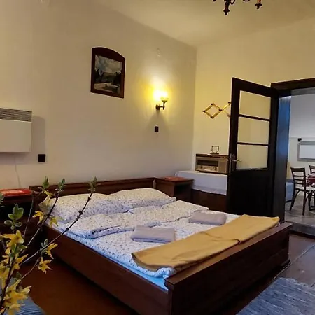 Kazmer Szallas - Bed & Breakfast *